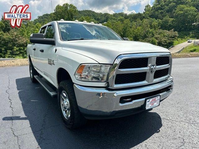 2018 RAM 2500 Tradesman 4x4 Crew Cab 6'4" Box in White — front three-quarter view