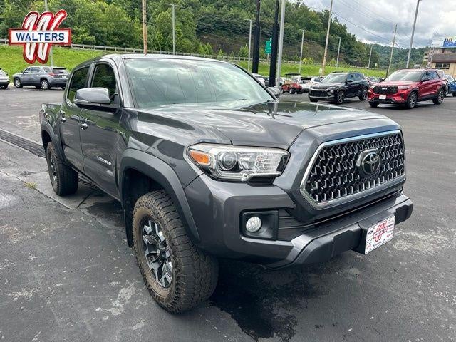 2018 Toyota Tacoma TRD Off Road Double Cab 5' Bed V6 4x4 AT (Natl) in Gray — front three-quarter view