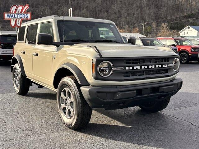 2025 Ford Bronco Big Bend 4 Door 4x4 in Desert Sand — front three-quarter view