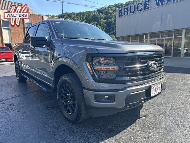 2024 Ford F-150 XLT 4WD SuperCrew 5.5' Box in Carbonized Gray Metallic — front three-quarter view