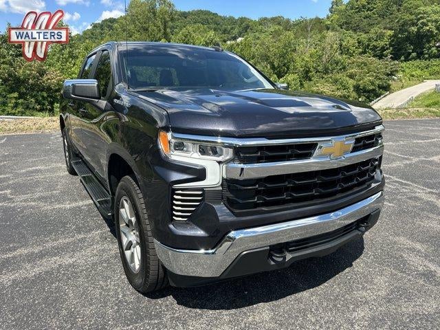 2022 Chevrolet Silverado 1500 Crew Cab Short Box 4-Wheel Drive LT 1LT in Dark Ash Metallic — front three-quarter view
