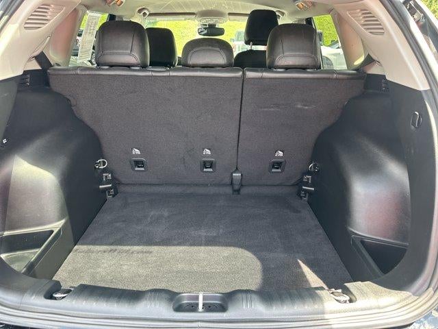2022 Jeep Compass — interior view