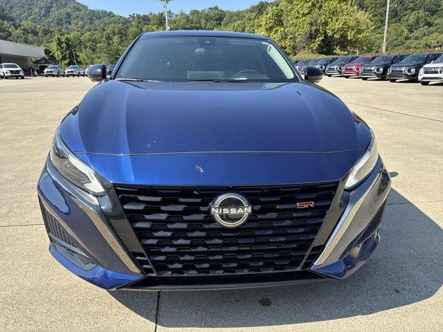 2023 Nissan Altima — side profile view