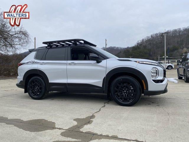 2026 Mitsubishi Outlander Trail Edition S-AWC in White Diamond — front three-quarter view