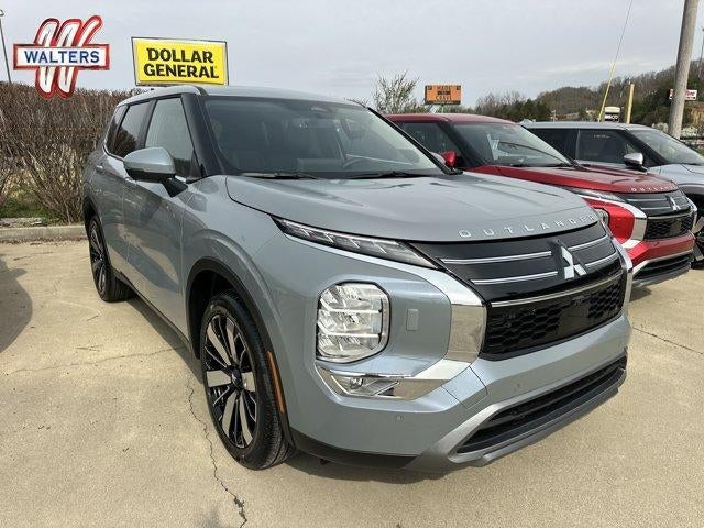 2026 Mitsubishi Outlander SE S-AWC in Moonstone Gray Metallic — front three-quarter view
